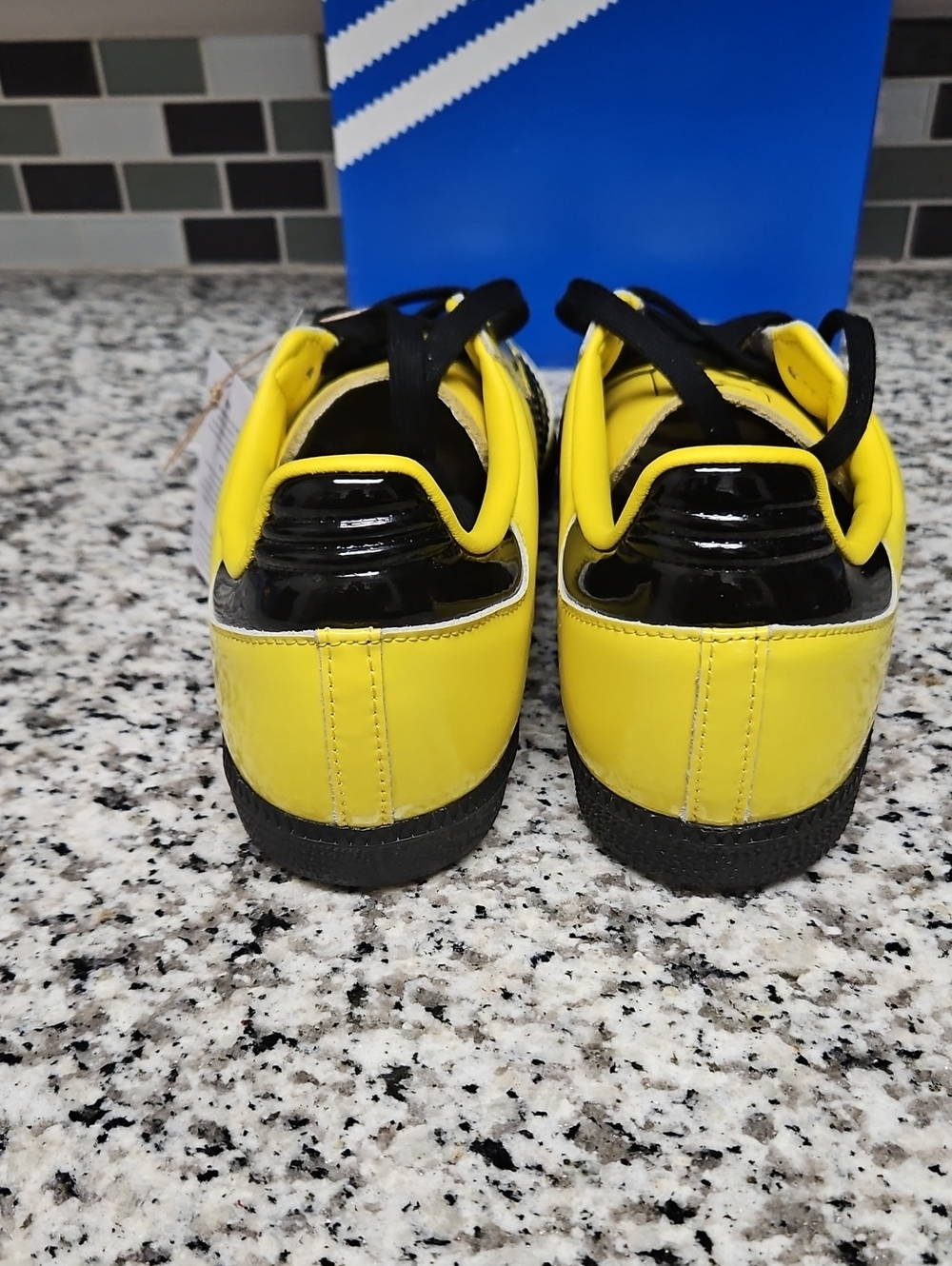 ADIDAS SAMBA OG, YELLOW/BLACK, WMS 9 - Picture 3 of 5